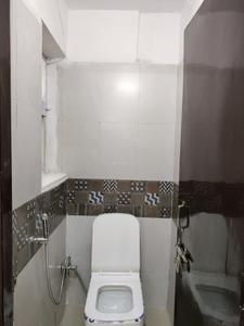 Common Bathroom Two Image of 600 Sq.ft 1 BHK Apartment / Flat for rent in Sector 19 Dwarka New Delhi for Rs. 25000