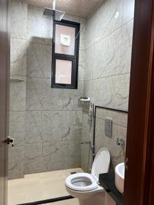 Bathroom Image of 2000 Sq.ft 3 BHK Apartment / Flat for rent in Mansarovar Jaipur for Rs. 45000