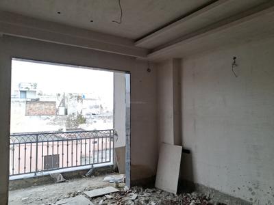 Bedroom Image of 1800 Sq.ft 3 BHK Builder Floor for sale in Raja Garden New Delhi for Rs. 40000000