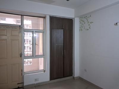Bedroom Image of 930 Sq.ft 2 BHK Apartment / Flat for sale in Supertech Cape Town, Sector 74 Noida for Rs. 9300000