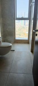 Bathroom Image of 2200 Sq.ft 4 BHK Apartment / Flat for rent in Bombay Island City Center, Wadala Mumbai for Rs. 450000
