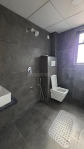 Bathroom Image of 1800 Sq.ft 3 BHK Apartment / Flat for sale in Shiv Sadhna Skywalk Manglaam, Chandkheda Ahmedabad for Rs. 8000000