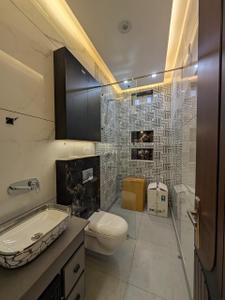 Image of 900 Sq.ft 2 BHK Builder Floor for rent in Rajouri Garden, New Delhi for Rs. 40000