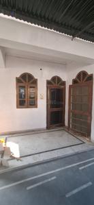 Image of 850 Sq.ft 2 BHK Builder Floor for rent in Kamta, Lucknow for Rs. 12000