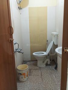Bathroom Image of 450 Sq.ft 1 BHK Builder Floor for rent in Koramangala Bengaluru for Rs. 25000
