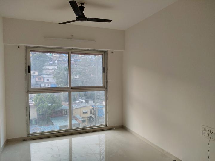 N G Royal Park Living Room 1