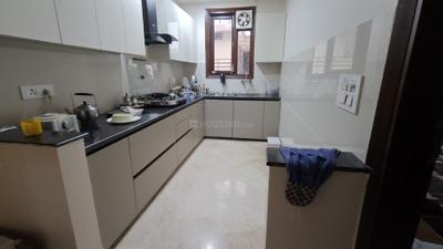 Kitchen Image of 1600 Sq.ft 3 BHK Builder Floor for sale in Moti Nagar New Delhi for Rs. 22500000