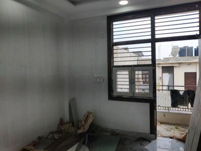 Bedroom Image of 1050 Sq.ft 3 BHK Apartment / Flat for sale in Govindpuram Ghaziabad for Rs. 4125000