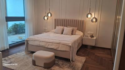 Bedroom Image of 2568 Sq.ft 4 BHK Apartment / Flat for sale in Oakwood At The Prestige City, Siddharth Vihar Ghaziabad for Rs. 41800000