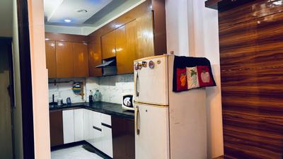 Kitchen Image of 675 Sq.ft 2 BHK Studio for rent in Mahavir Enclave New Delhi for Rs. 24000