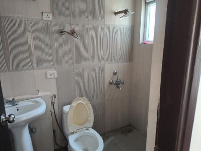 Image of 1485 Sq.ft 3 BHK Apartment / Flat for rent in Royal Heritage, Sector 70, Faridabad for Rs. 25000