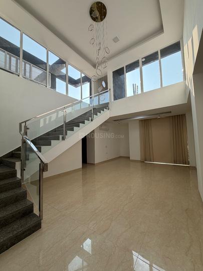 Omaxe The Lake Main Image 1