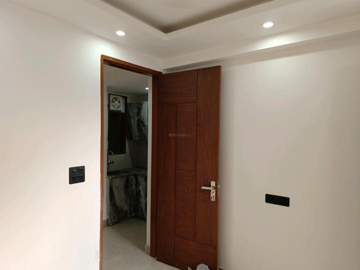 Neb Sarai Bedroom 1