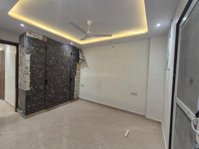 Bedroom Image of 1200 Sq.ft 3 BHK Builder Floor for sale in Bali Nagar New Delhi for Rs. 22500000