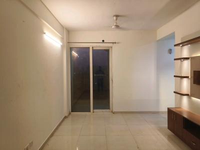 Living Room Image of 900 Sq.ft 2 BHK Apartment / Flat for sale in Signature Global The Millennia, Sector 37C Gurgaon for Rs. 6800000