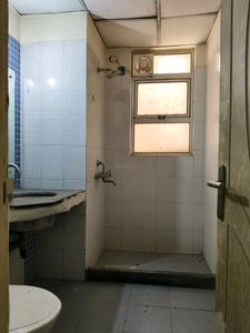 Common Bathroom Image of 1500 Sq.ft 3 BHK Apartment / Flat for sale in Bestech Park View City 1 by Bestech India Pvt Ltd, Palam Vihar Gurgaon for Rs. 23500677
