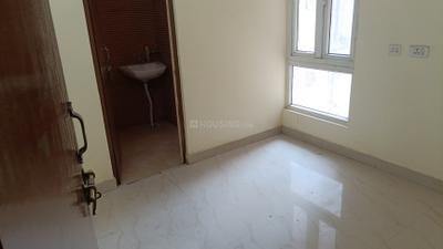 Bedroom Image of 2448 Sq.ft 4.5 BHK Apartment / Flat for sale in UPAVP Ganga Yamuna And Hindon Enclave, Siddharth Vihar Ghaziabad for Rs. 21500000
