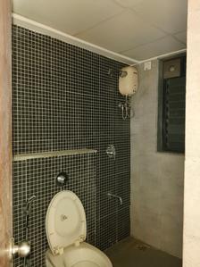 Common Bathroom Image of 920 Sq.ft 2 BHK Apartment / Flat for sale in Lodha Lakeshore Greens, Palava Phase 2 Thane for Rs. 3650000