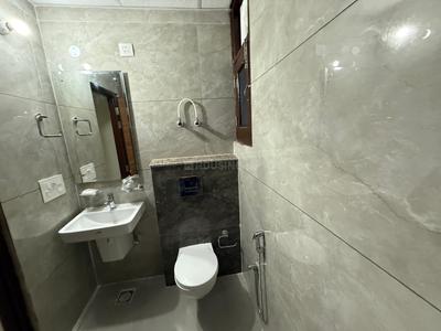 Bathroom Image of 1850 Sq.ft 3 BHK Apartment / Flat for rent in Hearth Ecotech, Kharar Mohali for Rs. 30000