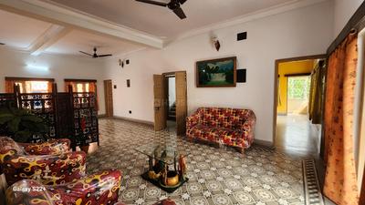 Hall Image of 2500 Sq.ft 5 BHK Independent House for sale in Thakurpukur Kolkata for Rs. 15000000