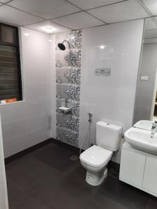 Bathroom Image of 1159 Sq.ft 2 BHK Apartment / Flat for sale in Kumar Palmspring Towers, Undri Pune for Rs. 9500000