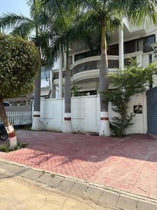 Image of 3200 Sq.ft 6 BHK Independent House for rent in Omaxe City, Lucknow for Rs. 80000