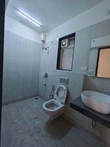 Bathroom Image of 1050 Sq.ft 2 BHK Apartment / Flat for sale in Godrej Prime, Chembur Mumbai for Rs. 19000000