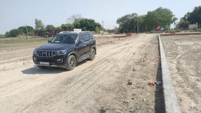 Image of 700 Sq.ft Residential Plot / Land for sale in Barai, Varanasi for Rs. 1050000