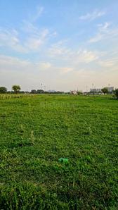 Image of 36000 Sq.ft Residential Plot / Land for sale in Nanak Heri Village, New Delhi for Rs. 100000006