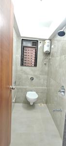 Bathroom Image of 750 Sq.ft 1 BHK Apartment / Flat for rent in Central Paark, Jagtap Nagar Nashik for Rs. 14000