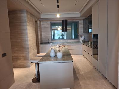 Kitchen Image of 6475 Sq.ft 4 BHK Apartment / Flat for sale in Eternity by Ratnaakar, Iscon Ambli Road Ahmedabad for Rs. 74400000