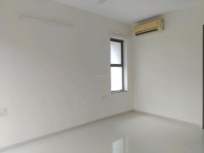 Bedroom Image of 2400 Sq.ft 4 BHK Apartment / Flat for rent in Sharada Akashparv A B, Bavdhan Pune for Rs. 70000