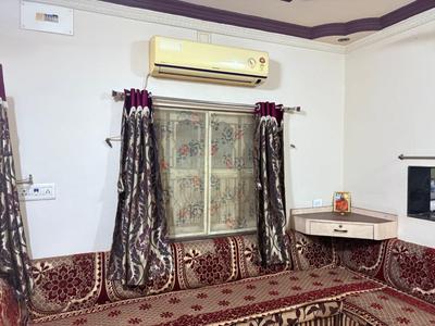 Bedroom Image of 800 Sq.ft 1 RK Independent House for rent in Sector 3 Gandhinagar for Rs. 21000
