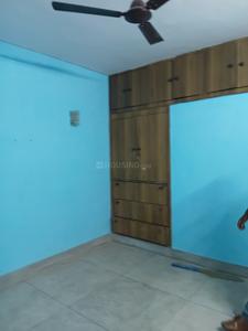 Bedroom Image of 1050 Sq.ft 2 BHK Apartment / Flat for rent in Himgiri Apartment, Sector 34 Noida for Rs. 28000
