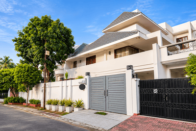 Image of 6500 Sq.ft 6 BHK Villa for rent in Gomti Nagar, Lucknow for Rs. 150000