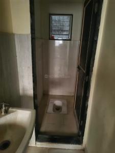 Bathroom Image of 750 Sq.ft 2 BHK Apartment / Flat for rent in Fursungi Pune for Rs. 8000