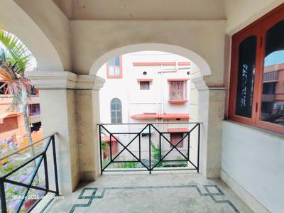 Balcony Image of 3500 Sq.ft 4 BHK Villa for sale in Patuli Kolkata for Rs. 18000000