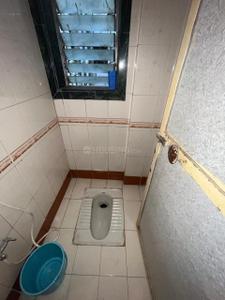 Bathroom Image of 510 Sq.ft 1 BHK Apartment / Flat for rent in Dombivli West Thane for Rs. 15000