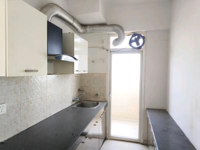 Kitchen Image of 700 Sq.ft 2 BHK Apartment / Flat for sale in Signature Global The Millennia, Sector 37D Gurgaon for Rs. 6750000
