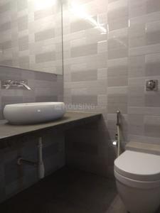 Bathroom Image of 1500 Sq.ft 3 BHK Apartment / Flat for rent in Runwal Centre, Chembur Mumbai for Rs. 130000