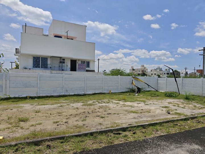 Vikaa Meera Nagar Main Image 1