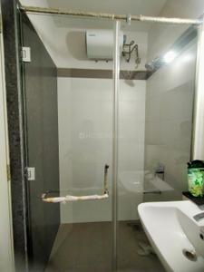 Image of 780 Sq.ft 2 BHK Apartment / Flat for rent in Rustomjee Azziano, Thane West, Thane for Rs. 55000