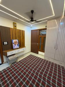 Bedroom Image of 700 Sq.ft 2 BHK Builder Floor for rent in Matiala New Delhi for Rs. 16000