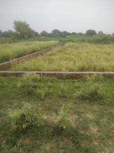 Image of 100 Sq.ft Residential Plot / Land for sale in Maharajpur, Kanpur for Rs. 700000