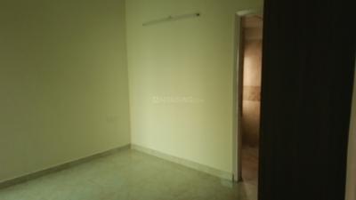 Bedroom Image of 1053 Sq.ft 2 BHK Apartment / Flat for rent in Gaurs Siddhartham, Siddharth Vihar Ghaziabad for Rs. 24000