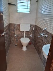 Bathroom Image of 600 Sq.ft 1 BHK Independent House for rent in Hennur Bengaluru for Rs. 13000