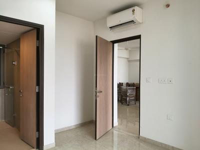 Bedroom Image of 1100 Sq.ft 2.5 BHK Apartment / Flat for rent in Raheja Acropolis, Chembur Mumbai for Rs. 110000