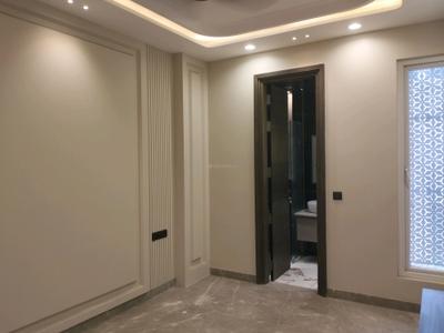 Bedroom Image of 1350 Sq.ft 3 BHK Builder Floor for sale in Paschim Vihar New Delhi for Rs. 28000000