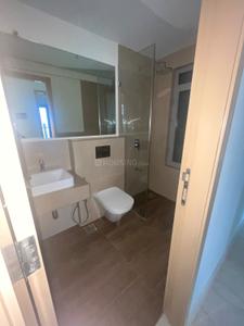 Image of 750 Sq.ft 2 BHK Apartment / Flat for rent in Piramal Aranya Wing C, Byculla, Mumbai for Rs. 115000