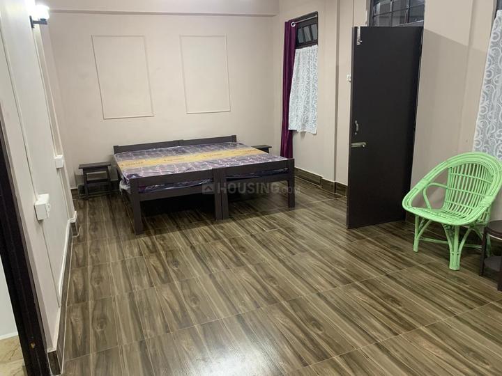 Apartment building Bedroom 1